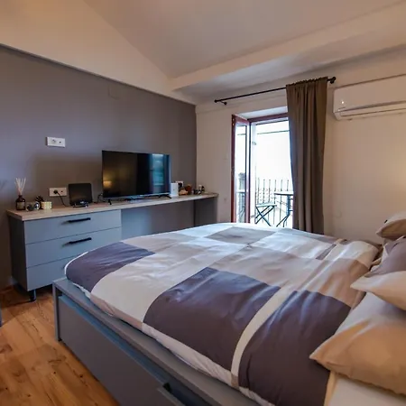 Apartman Kos****