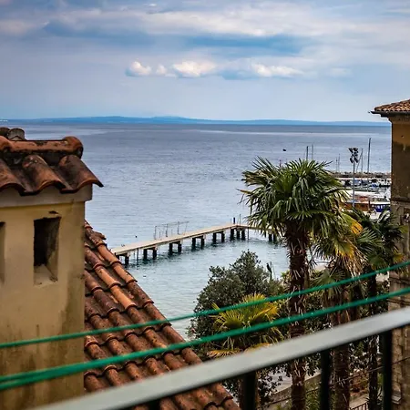 Kos**** Apartman Abbázia